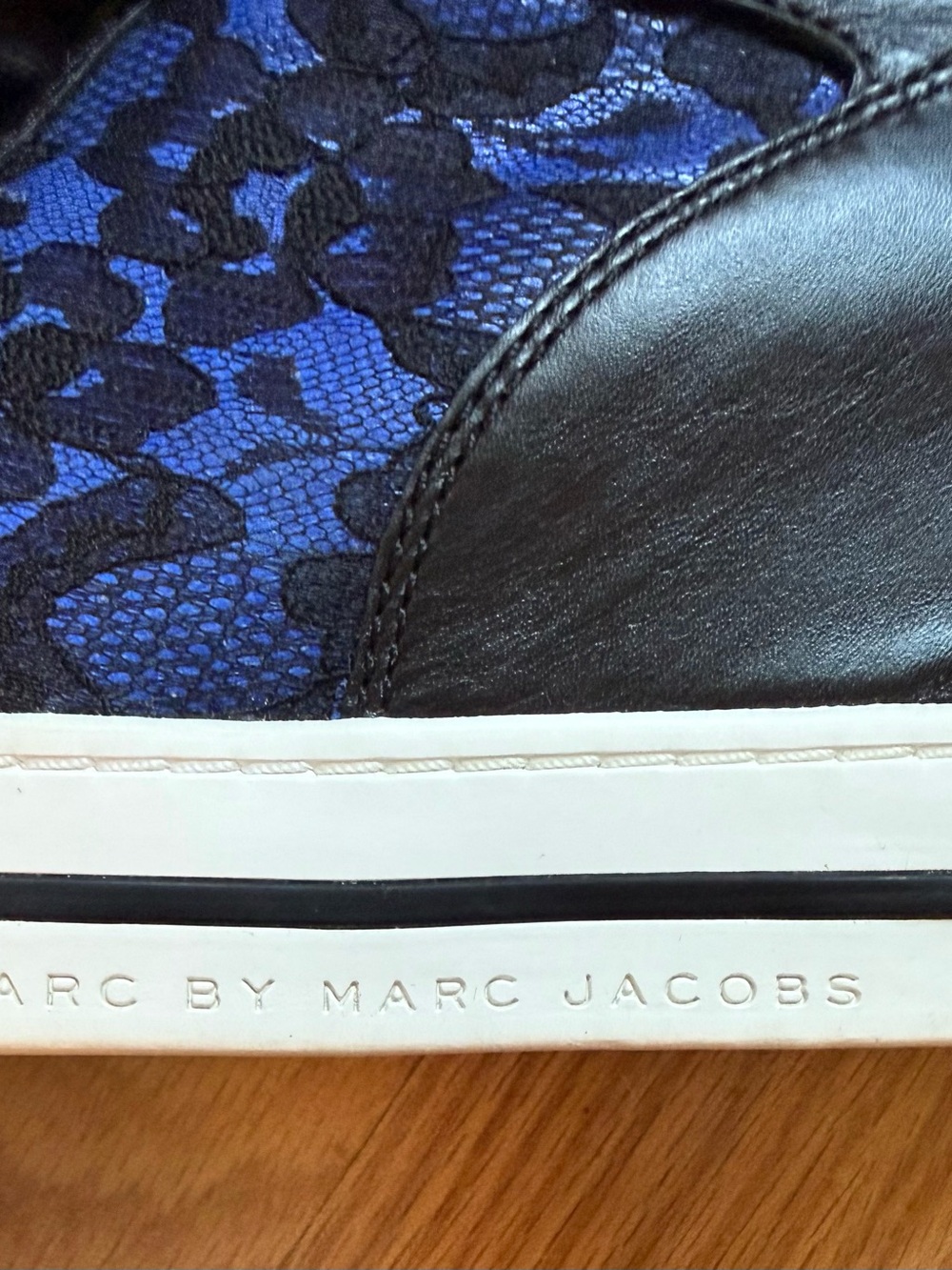 RARE Marc by Marc Jacobs Vintage Black & Blue Lace High-Top Sneakers with Straps - Picture 8 of 9